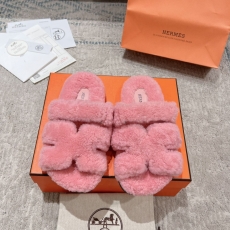 Hermes Slippers